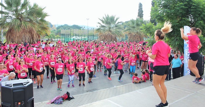 La II Carrera de la Mujer reúne en Motril a 1.200 personas solidarias en favor de la lucha contra el cáncer de mama