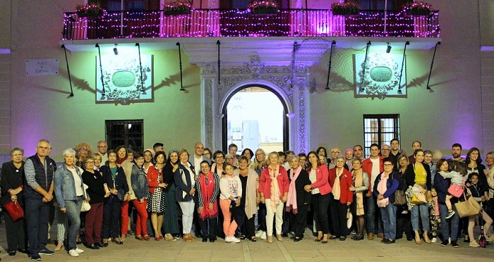 Motril se viste de rosa en el Día Mundial Contra el Cáncer de Mama.jpg