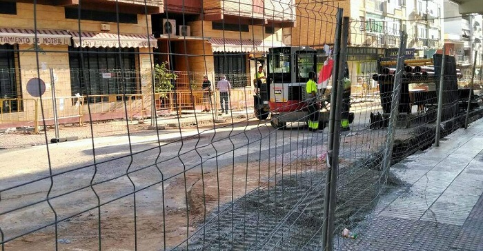 Podemos Motril denuncia la mala gestión del gobierno municipal en las obras de la calle Ancha.jpg