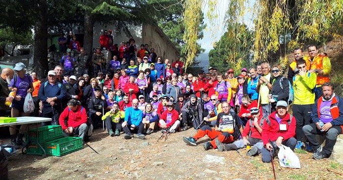 Más de 150 senderistas recorren los senderos de cuatro municipios en la X Marcha Popular de la Alpujarra.jpg