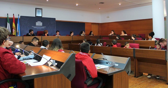 Motril_Sesión del Pleno por los Derechos de la Infancia.jpg