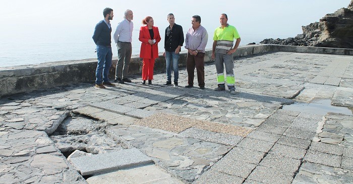 Salobreña_Dan comienzo las obras de la Plaza del lavadero de La Caleta.jpg