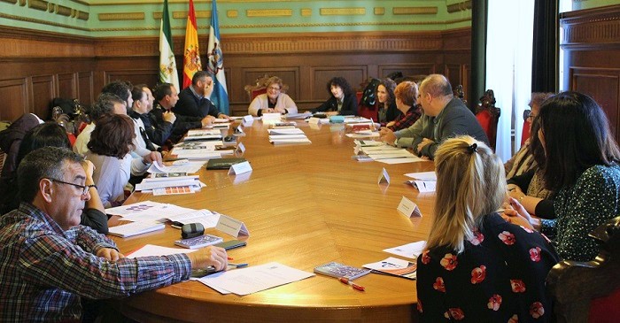 Reunión de la Comisión de Seguimiento de Violencia de Género de Motril.jpg