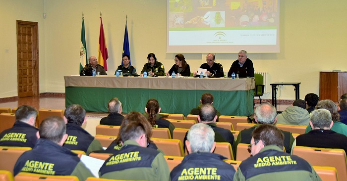 Agentes de Medio Ambiente refuerzan su formación para detectar y combatir el uso de cebos envenenados.jpg