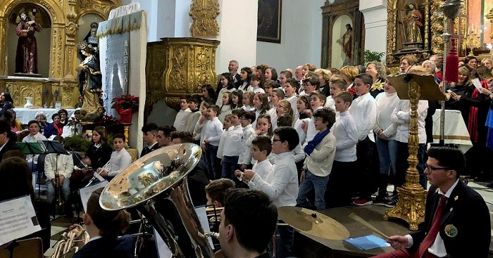 Órgiva abre el telón de la Navidad en su VII Certamen de Villancicos.jpg
