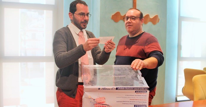 Celebrado el sorteo de la cesta de Navidad de la Campaña de Promoción del Comercio Local de Salobreña.jpg