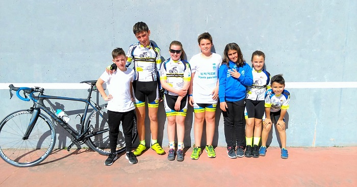 La cantera del ciclismo sexitano en ruta por Trebujena