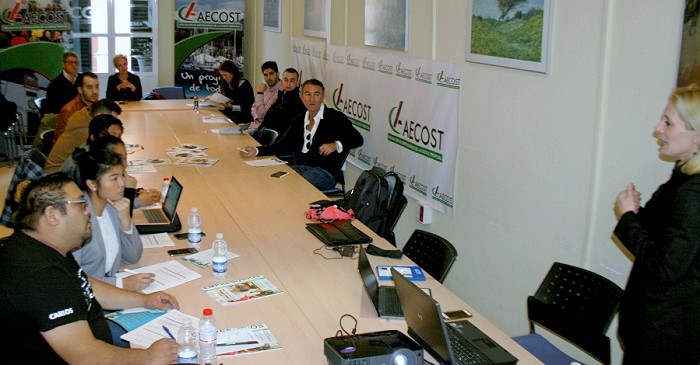 Seminario 'Creatividad y Generación de Ideas Innovadoras en la Empresa'.jpg