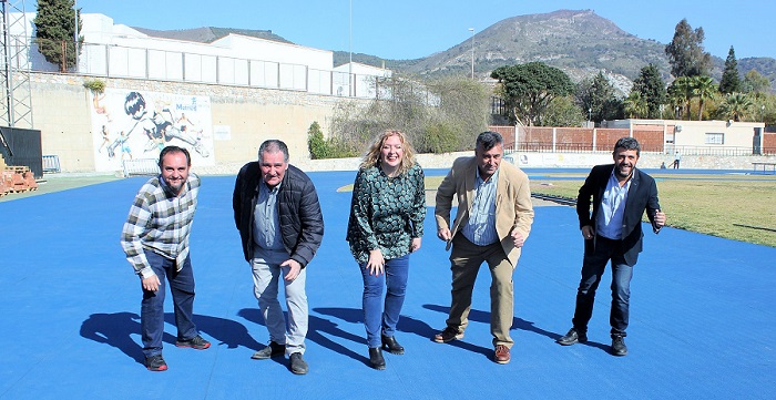 La renovación del pavimento sintético de la pista de atletismo y de su entorno encara la recta final.jpg