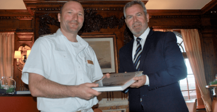 Cuatro cruceros de lujo hacen escala esta semana en el Puerto de Motril.png