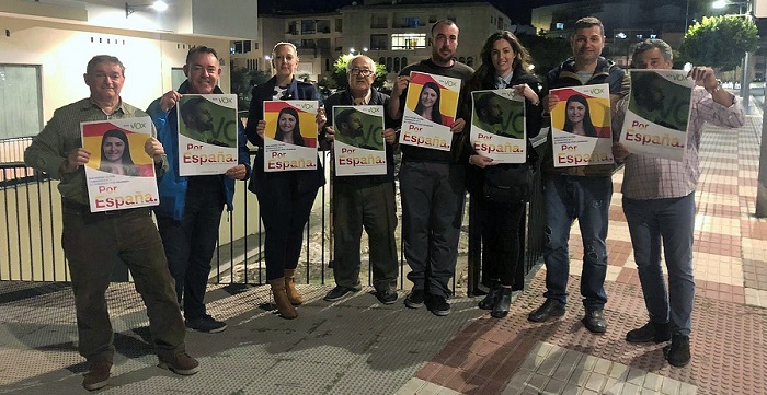 Foto de inicio de campaña para el 28A de Vox Almuñécar – La Herradura.jpg
