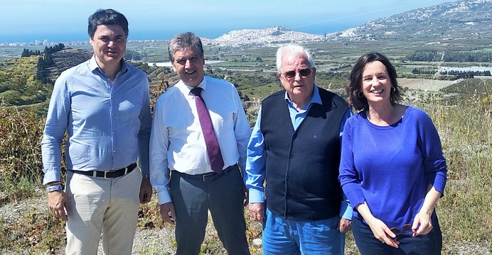 Ignacio Cosidó, portavoz del PP en el Senado, visita la Costa Tropical