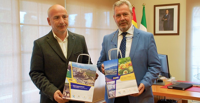 Nuevo material promocional de la Costa Tropical para los pasajeros de cruceros y líneas marítimas.jpg