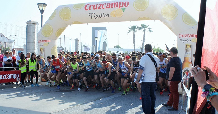 1.300 atletas recorrieron el renovado circuito del X Gran Premio de Fondo Villa de Salobreña.jpg