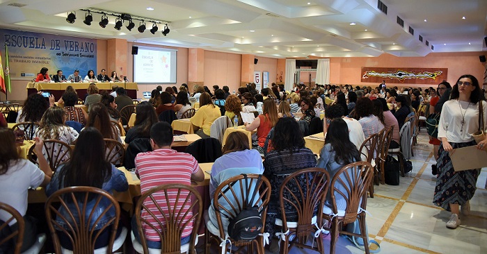 Escuela de Verano de Diputación en Almuñécar.jpg