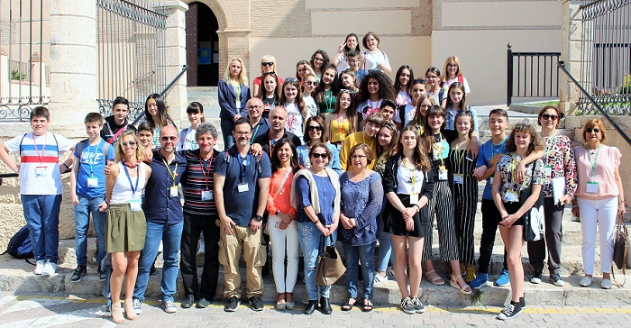 Estudiantes polacos, italianos y búlgaros del programa Erasmus+ visitan el Ayuntamiento de Motril.jpg