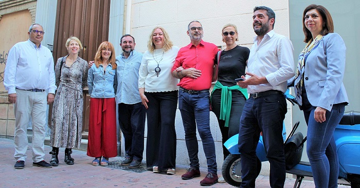 Juan Alabarce Maldonado, ‘La Juanita’, ya tiene su placa en la calle Cervantes de Motril.jpg