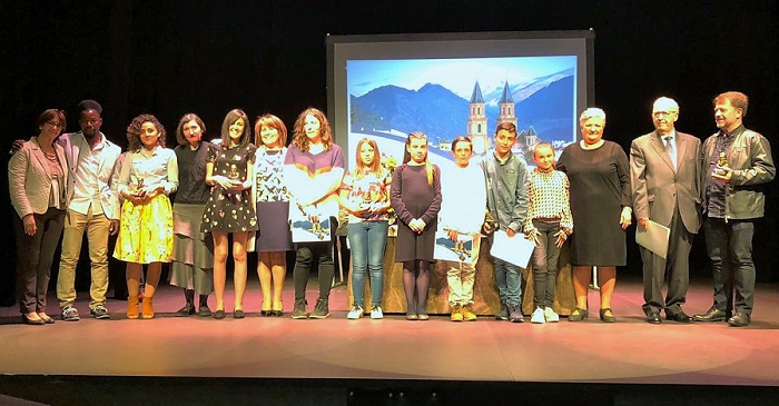 La conquense Mª Pilar Geraldo y el barcelonés José Luis García ganan el XXI Certamen Intl. Literario de Órgiva.jpg