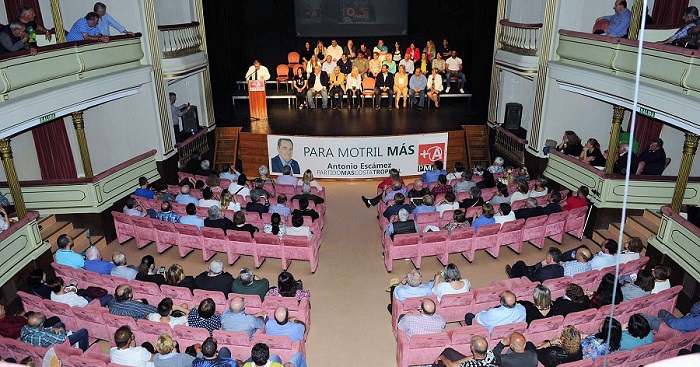Más Motril presentó su candidatura en el Teatro Calderón.jpg