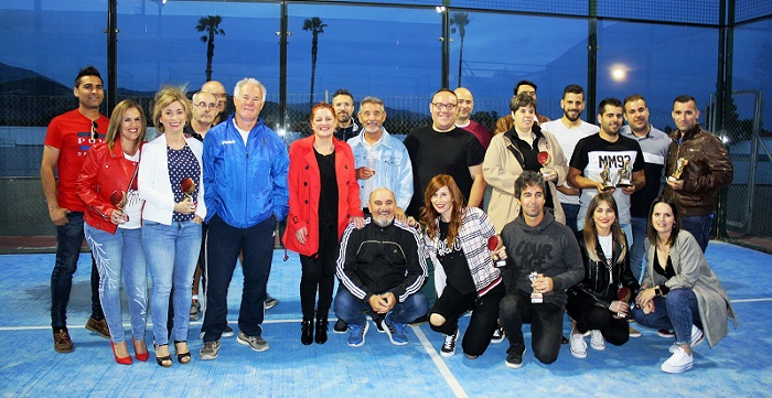 Punto final para la III Liga de Pádel de Salobreña, que contó con la participación de 82 jugadores.jpg