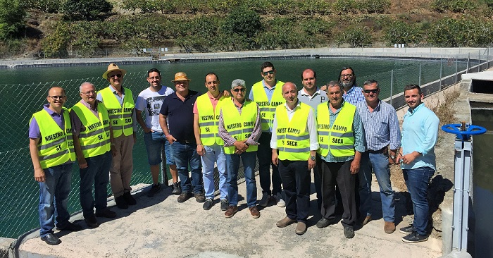 Sergio García visita las obras que se ejecutan en la red de riegos de uso colectivo de Almuñécar y Jete.jpg