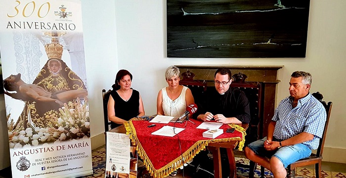 300 años de pleitesía, por Kiko Rodríguez.jpg