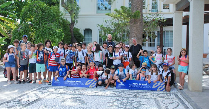 Cerca de 250 alumnos de colegios de la provincia han visitado el Puerto de Motril las tres últimas semanas.png