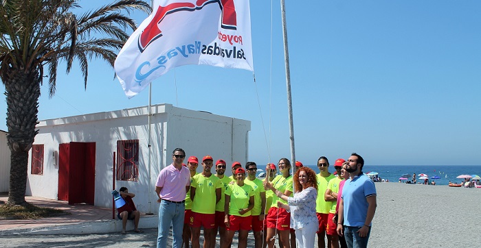 El próximo fin de semana comienza el dispositivo de limpieza y mantenimiento de las playas de Salobreña.jpg