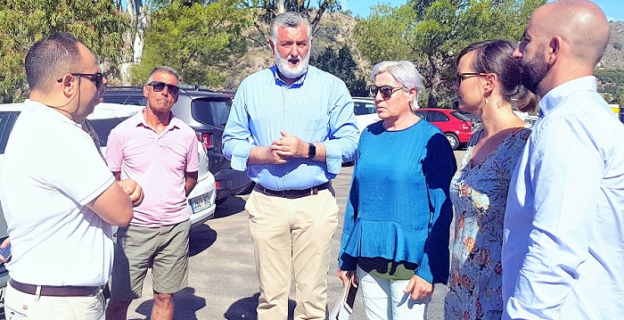 Los empresarios de actividades náuticas de Almuñécar y La Herradura ven más cerca la solución a sus problemas