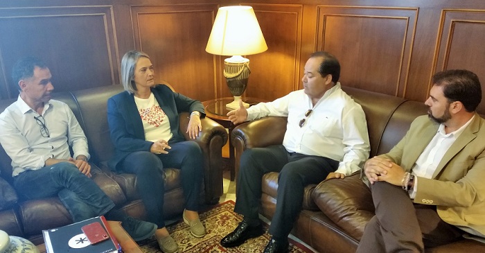 Reunión Aecost con el gobierno de Motril.jpg