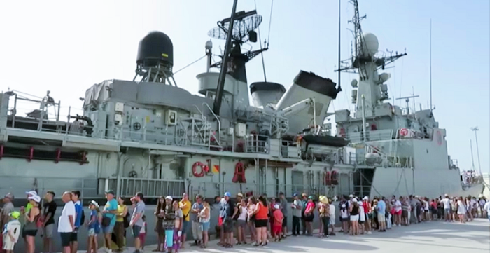 Corbeta Infanta Cristina en su visita al Puerto de Motril