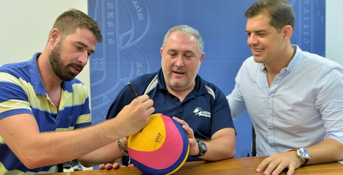 El Club de Waterpolo celebra el XII Trofeo Ciudad de Motril el próximo sábado 27 de julio.jpg