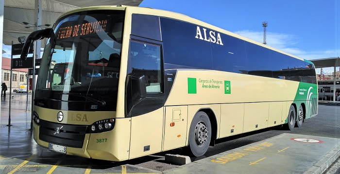 Fomento pone en marcha este mes de agosto el Programa Estival de Transporte al Litoral.jpg