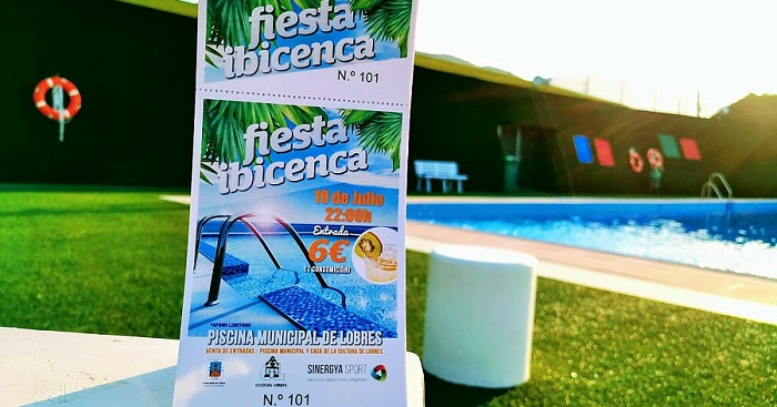 La piscina de Lobres acoge este viernes una 'Fiesta Ibicenca'.jpg