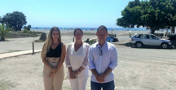 Concha Insúa con los concejales de Cs en Motril