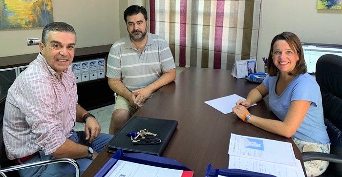 Ayto. de Almuñécar y Agrupación de Cofradías preparan ya la Semana Santa.jpg