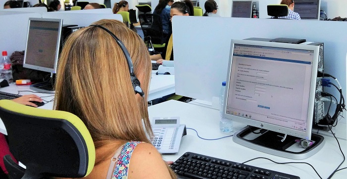 Los trabajadores del 061 y Salud Responde se integrarán en el Servicio Andaluz de Salud.jpg