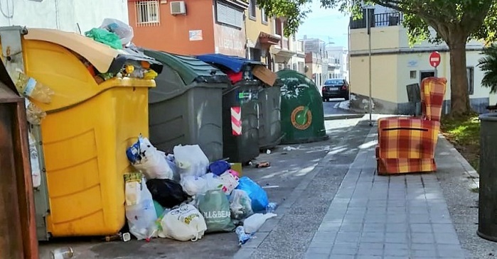 Residuos sin recoger en Motril.jpg