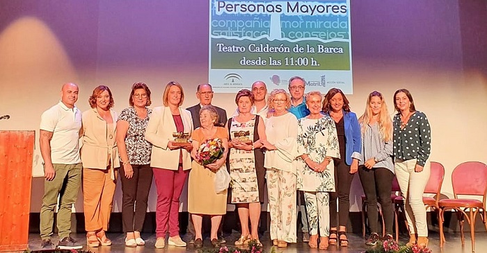 La alcaldesa llama a los mayores a participar activamente en la vida social en el Día Intl. de las Personas de Edad.jpg