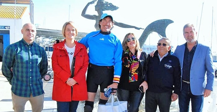 Álvaro de Marichalar hace escala en Motril con una moto náutica con la que pretende dar la vuelta al mundo.jpg