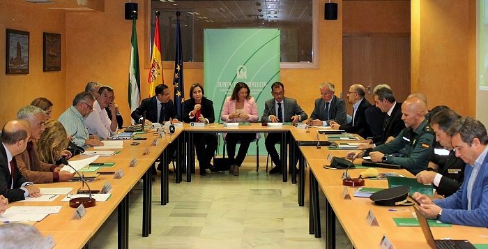 Carmen Crespo resalta que la apuesta de la Junta por el Infoca se traduce en la oferta de más de 200 plazas en un año.jpg