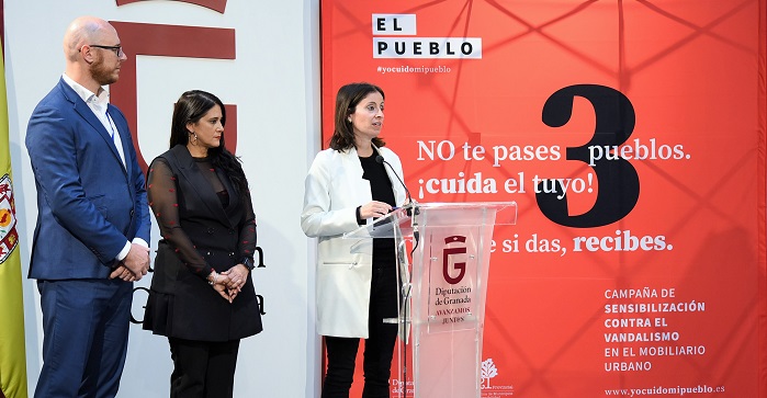 Diputación lanza la campaña 'Yo cuido mi pueblo' para evitar el vandalismo en el mobiliario urbano.jpg