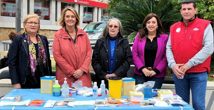 El Ayto. de Motril participa en los actos organizados en el Día de la Diabetes para dar visibilidad a esta dolencia.jpg