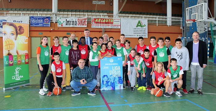 Grupo La Caña y el Club de Baloncesto Costa Tropical presentan la Liga Escolar de Baloncesto 2019-2020.jpg