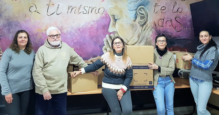 La Alpujarra se vuelca en la campaña 'Medicamentos Solidarios' para Kenia.jpg