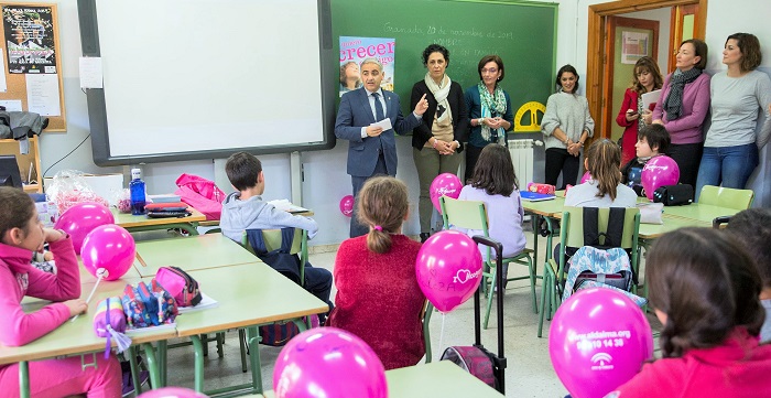 La Junta busca familias de acogida para 11 menores.jpg