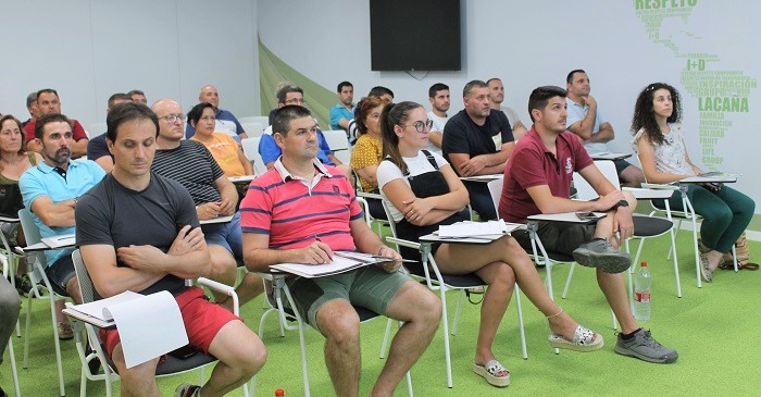 Nueva convocatoria del Curso de Gestión Empresarial para los agricultores de la Costa Tropical.jpg