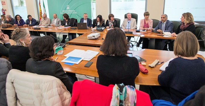 Una delegación francesa se interesa por los programas para la integración del alumnado inmigrante.jpg