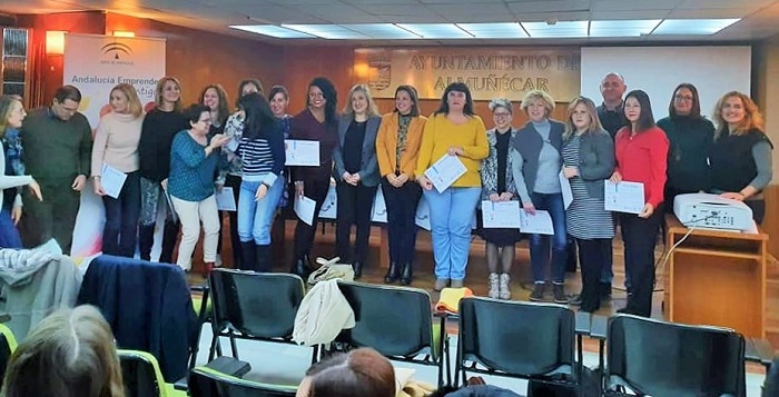 Clausurado el IV Itinerario de Emprendimiento y Empleo 2019 en Almuñécar.jpg