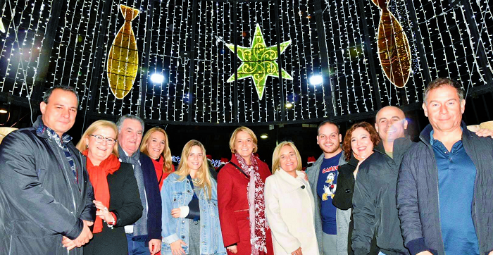 El encendido de la iluminación extraordinaria marca el inicio de los actos de Navidad en Motril.png